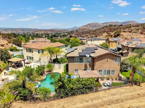 13589 Sohail St, Lakeside, CA 92040