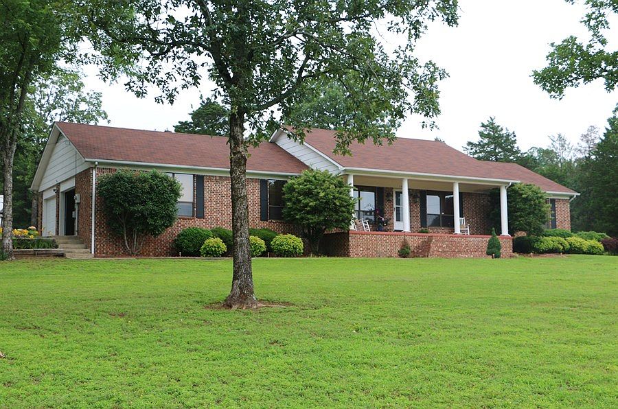 1st image of 391 Cagle Rock Cir
