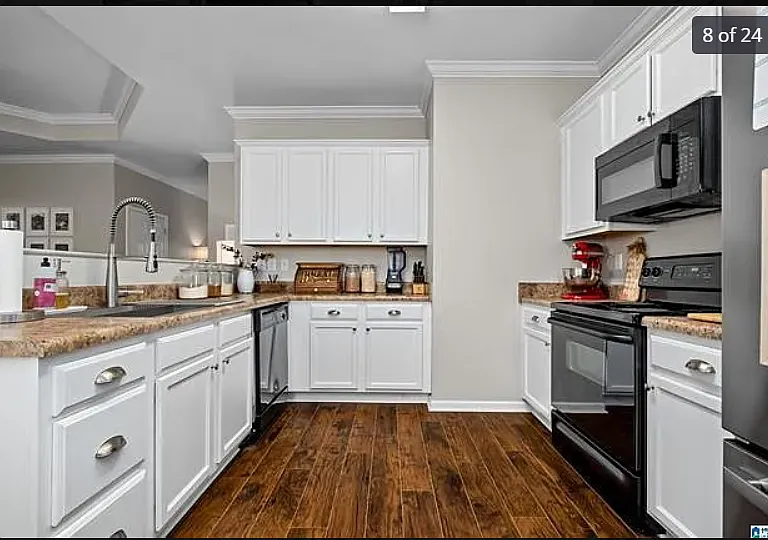 2931 Summit Dr — Photo 21