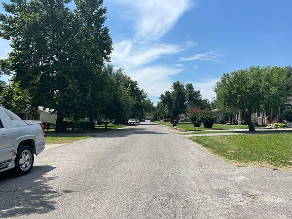5th image of 5211 N Dawson Dr