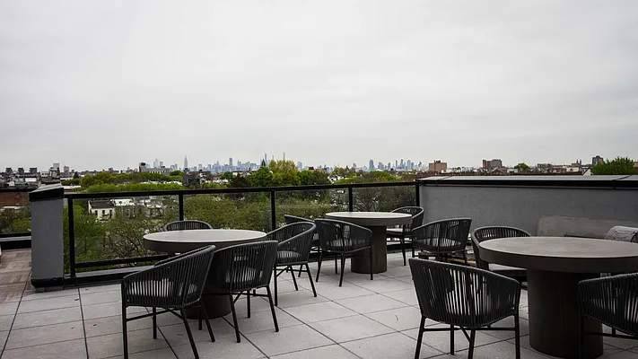 Rented by Nooklyn NYC LLC | media 19