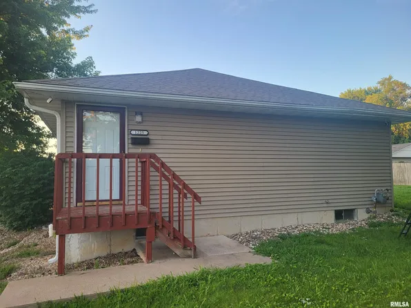 1225 S 8th St, Quincy, IL 62301
