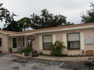 1729 Grand Blvd, Holiday, FL 34690