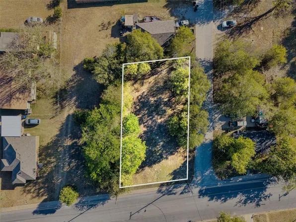 100 Cook St, Waxahachie, TX 75165