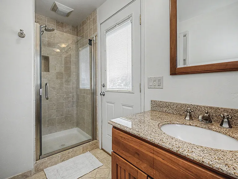 26185 Zdan Rd — Photo 30
