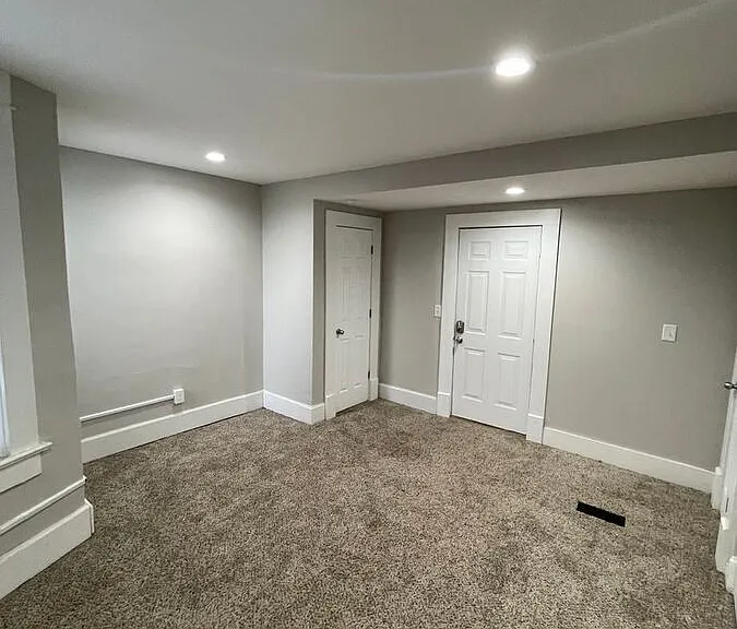 2468.5 Summit St #B — Photo 5