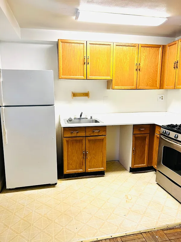 Studio, 1.0 bath, 749 sqft, $1,395 — Photo 4