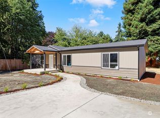 26943 Wagner Cir NE, Kingston, WA 98346