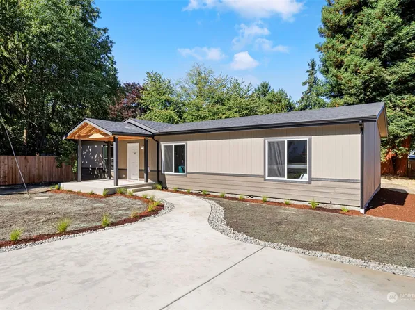 26943 Wagner Circle NE, Kingston, WA 98346