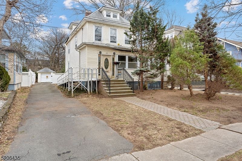 25 Monmouth Rd, Elizabeth, NJ 07208 MLS 3831058 Zillow