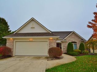 2419 Barcroft Ct, Fort Wayne, IN 46804