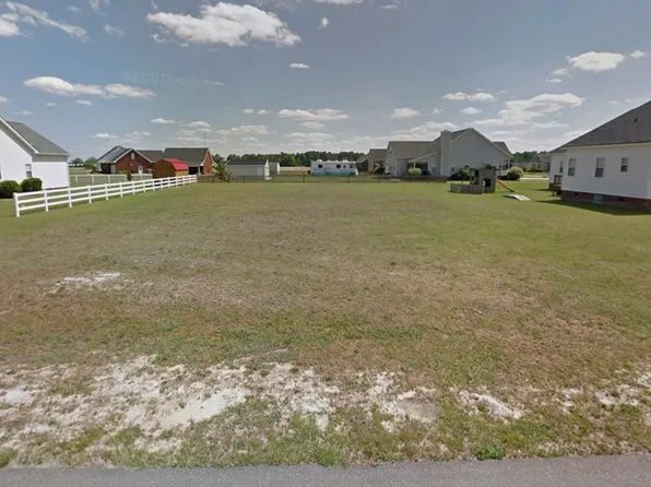 302 Ellington Way, La Grange, NC 28551