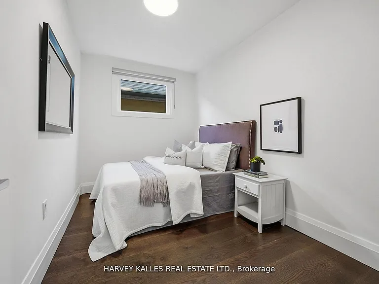 568 Northcliffe Blvd — Photo 23