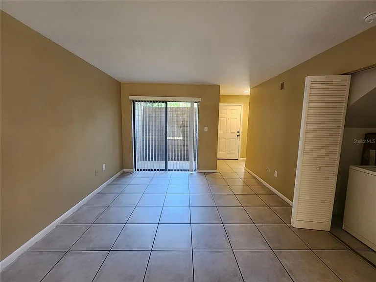 702 SW 70th Ter #B — Photo 22