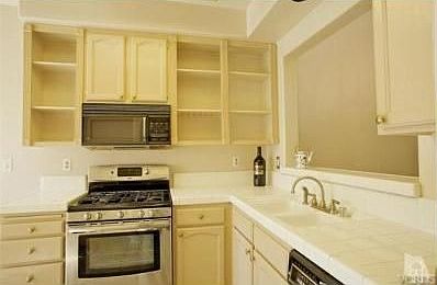 5th image of 447 Lorenzo Dr