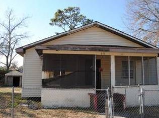 321 Clark St, Picayune, MS 39466