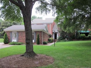 7350 Quail Meadow Ln, Charlotte, NC 28210
