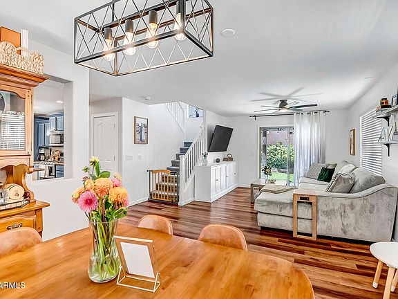 3rd image of 2563 E BART Street