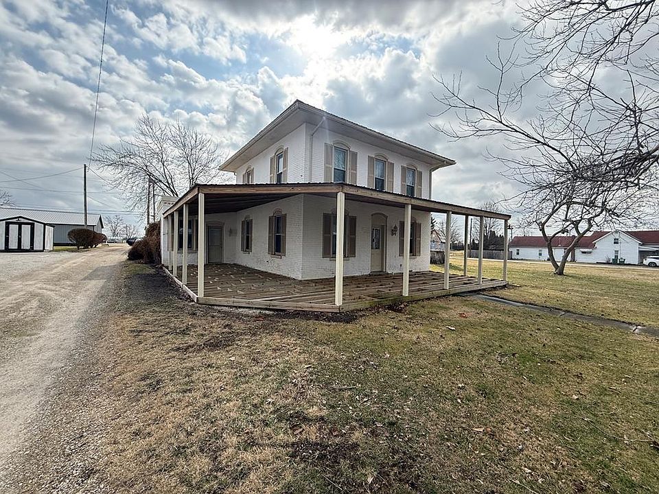 1st image of 213 W Sandusky St