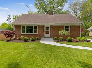 616 Wood Rd, Rockford, IL 61107