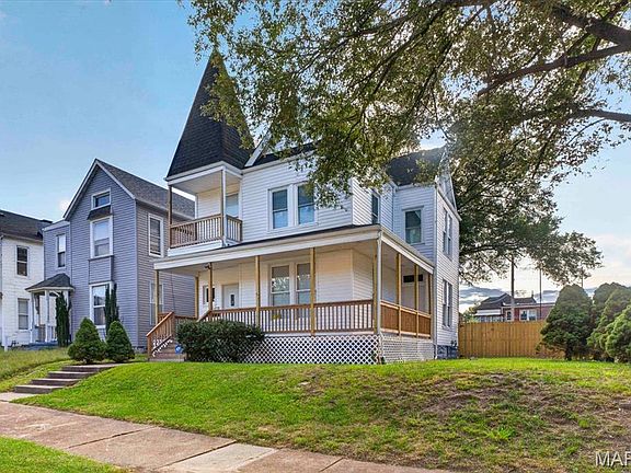 3rd image of 7226 Virginia Ave