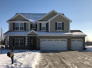 13733 N Shore Dr, Fishers, IN 46037