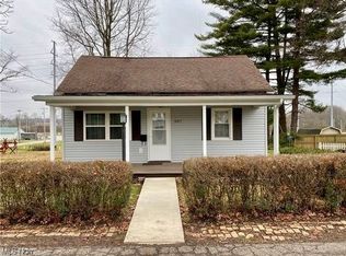 307 Hanna St, Dennison, OH 44621