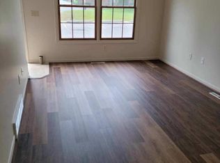 6250 Normandy Dr #4, Saginaw, MI 48638