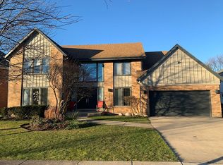 3606 Ari Ln, Glenview, IL