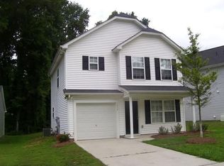 1214 Pinehaven Ct, Charlotte, NC 28215