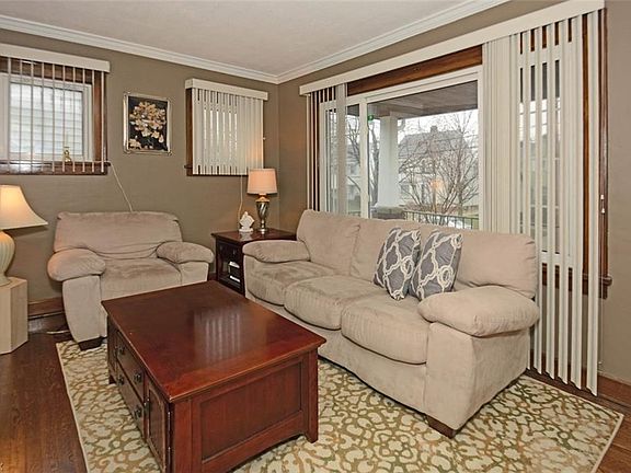 5th image of 6704 Orchard Grove Ave