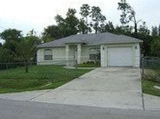 5245 Trammell St, Naples, FL 34113