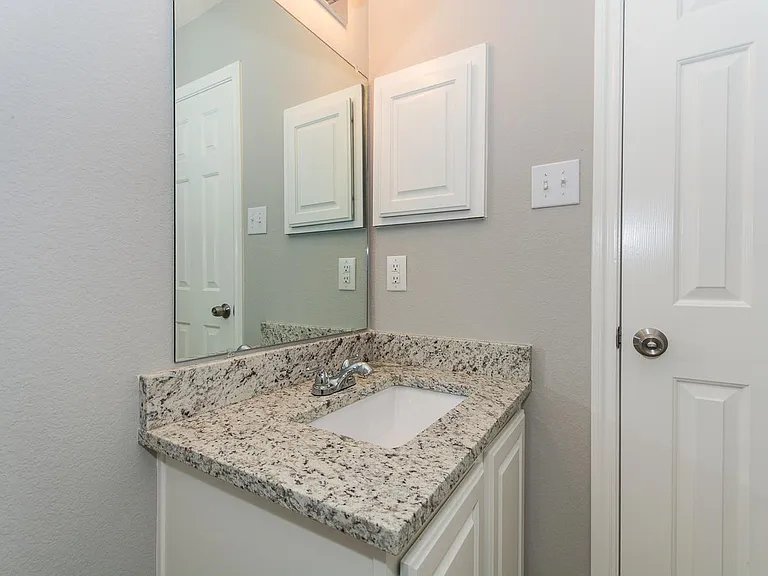 1413 Gordon Dr — Photo 30