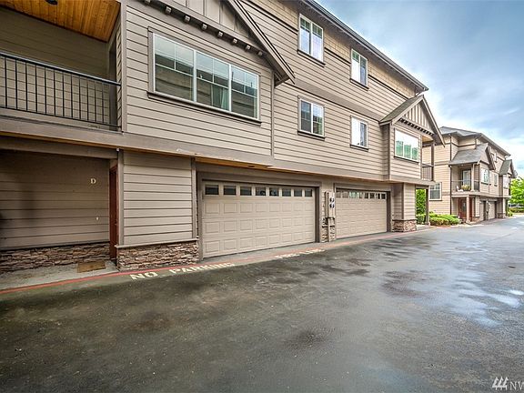 3rd image of 7117 Rainier Dr APT D