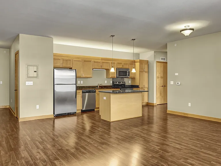 Lofts at Farmers Market Apartment Homes — Photo 6