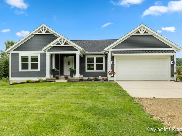 3147 34th St, Hopkins, MI 49328