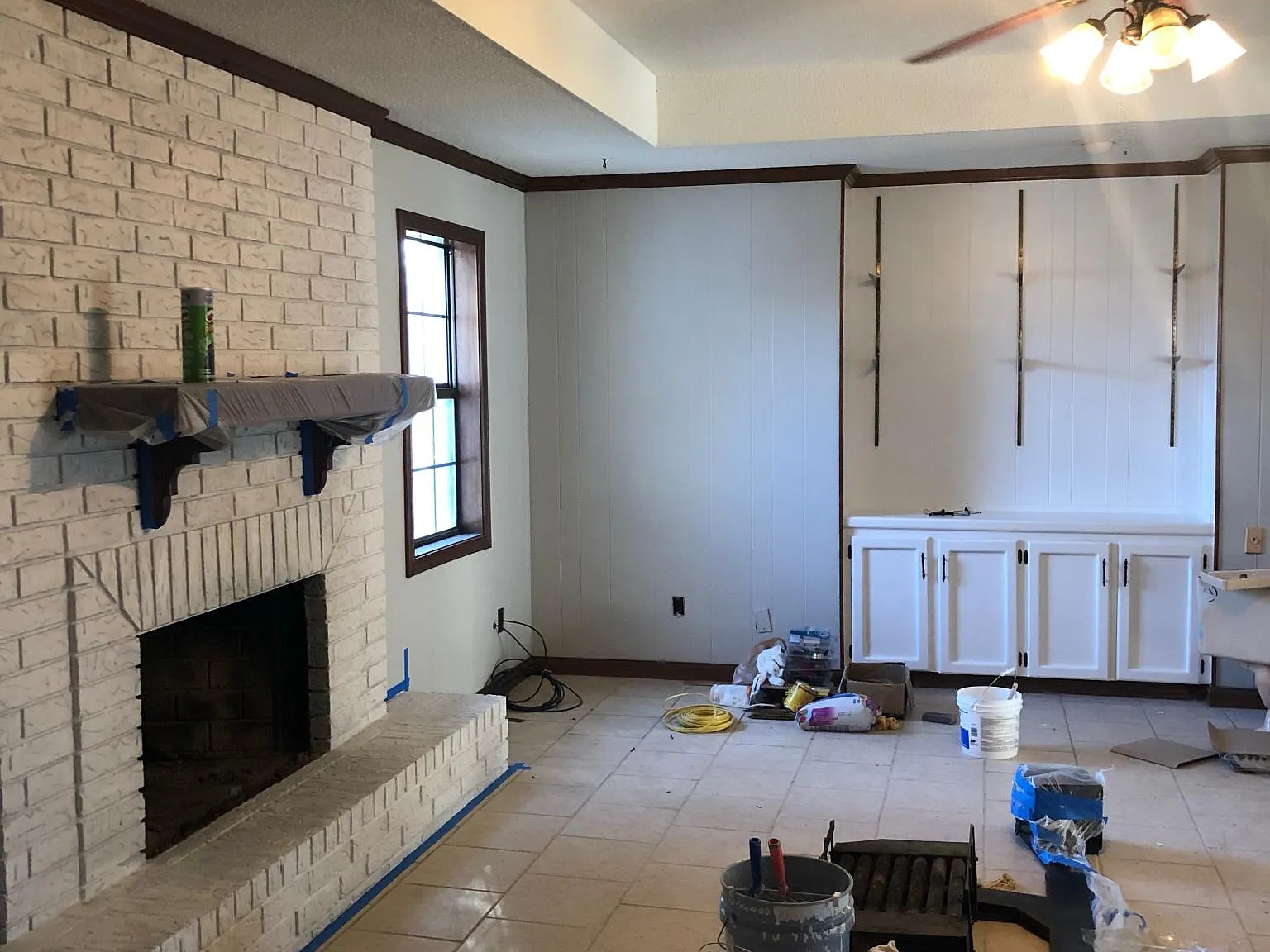 121 Aspasie Dr — Photo 3