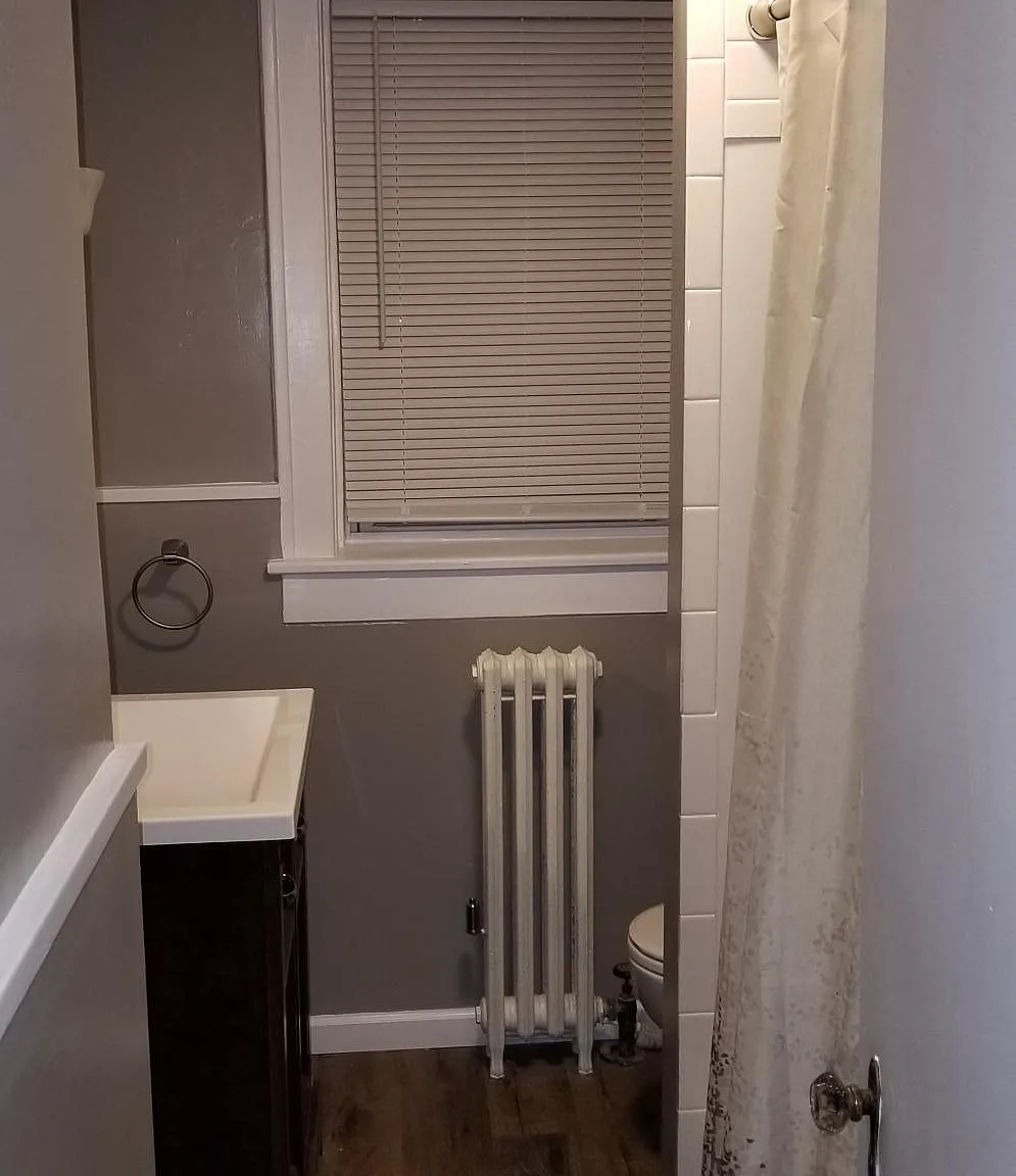 4 bed, 1400 sqft, $800 — Photo 3