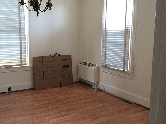 5th image of 2060 Switzer Ave