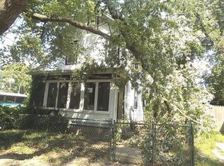 210 Magnolia St, Beverly, NJ 08010