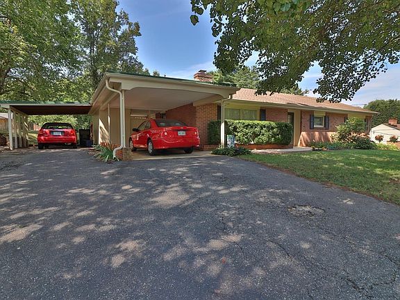 2nd image of 405 Greenwell Ct