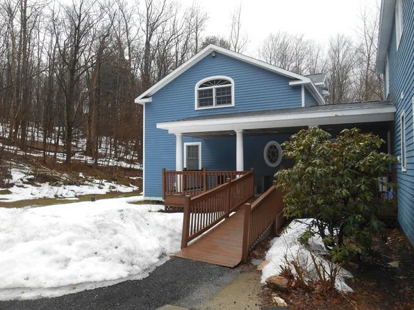 450 Grange Hall Rd, Dalton, MA 01226