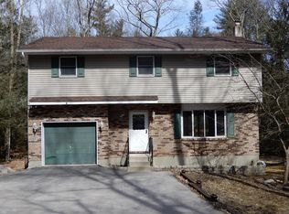 1712 Vineyard Rd, Stroudsburg, PA 18360