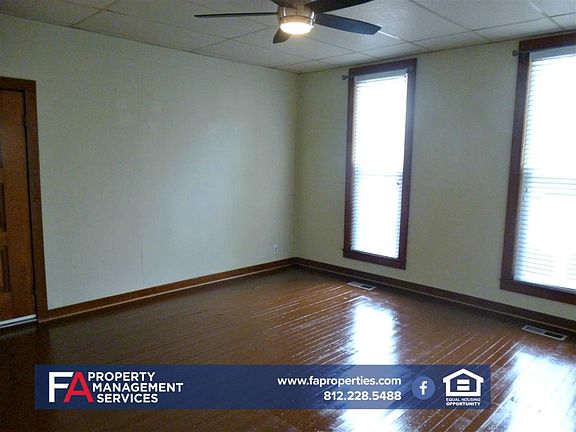 5th image of 211 N Elm Ave