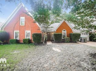 8464 Buckhurst Rd, Cordova, TN 38016