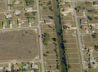 1407 Sw 17th Pl, Cape Coral, FL 33991