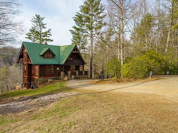 2nd image of 153 Riverview Cir