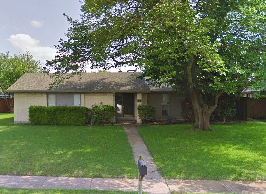 1st image of 2118 Oak Brook Dr