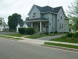 1st image of 28-30 E Loos St