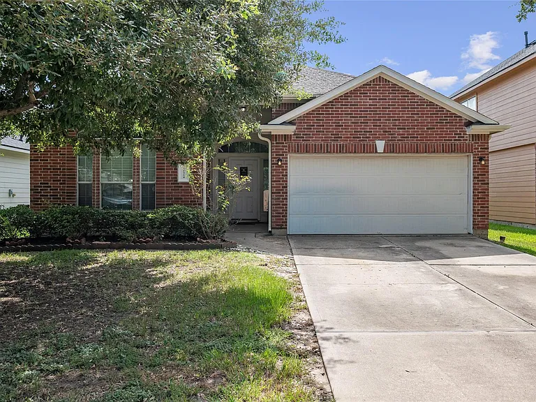 21314 Bella Flora Ct — Photo 1